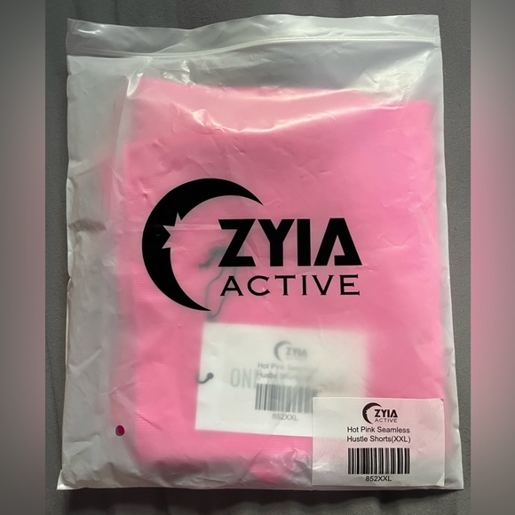 ZYIA Hot Pink Seamless Hustle Shorts XXL, 5” inseam hi waist - Picture 2 of 8